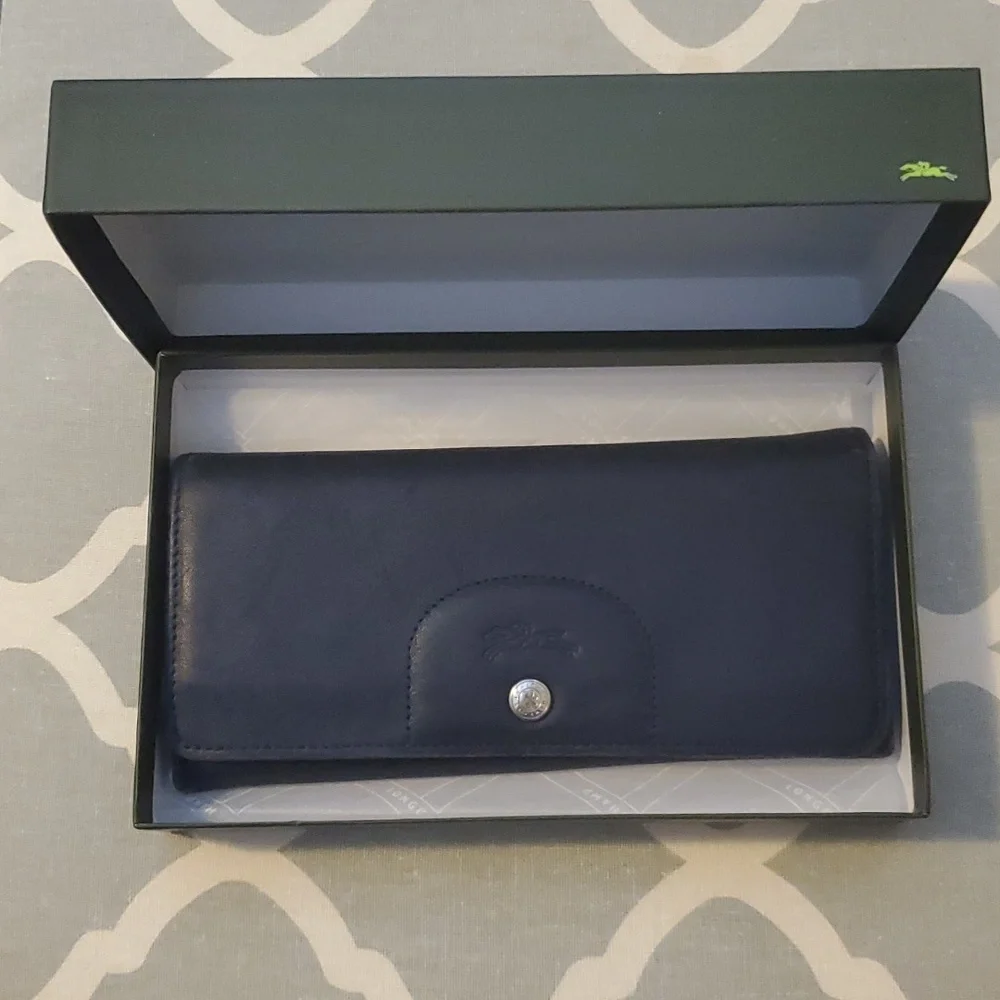 Longchamp🐎Wallet - Picture 11 of 12